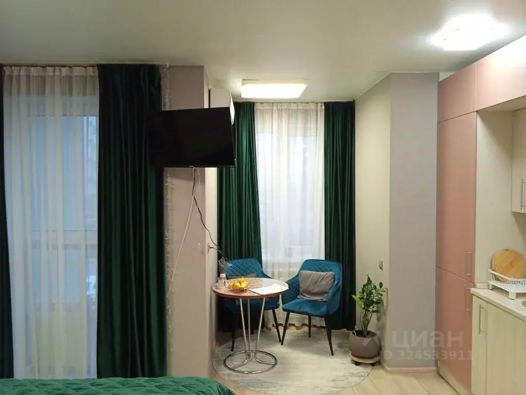 Студия Белгородская область, Белгород ул. Семейная, 25 (30.6 м) - Фото 1