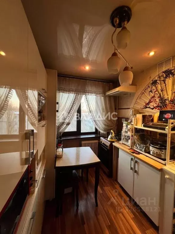 3-к кв. Волгоградская область, Волгоград Ростовская ул., 19 (66.2 м) - Фото 1