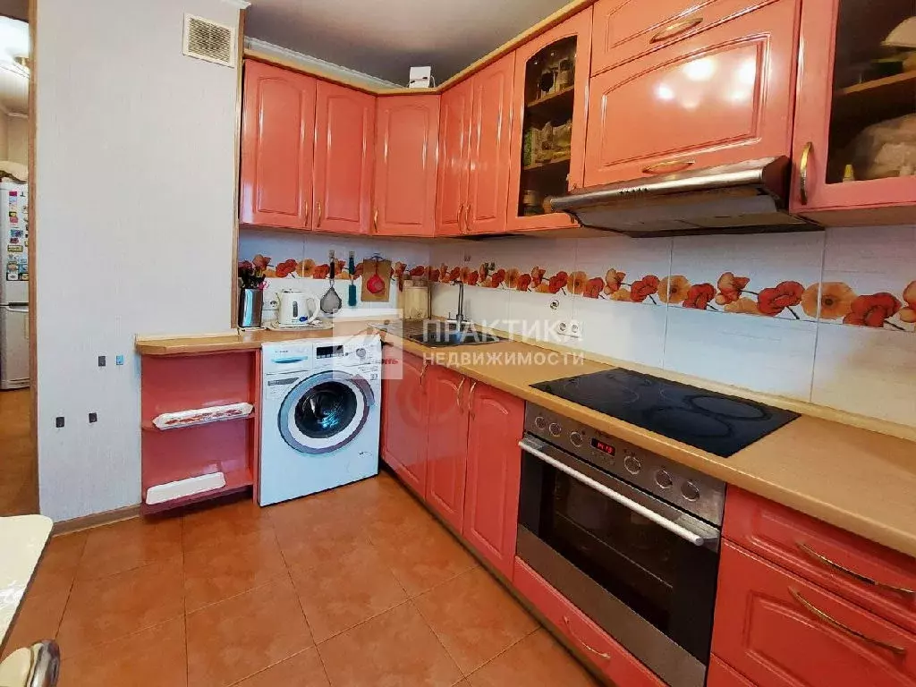 Продается 3-комнатная квартира - Фото 1