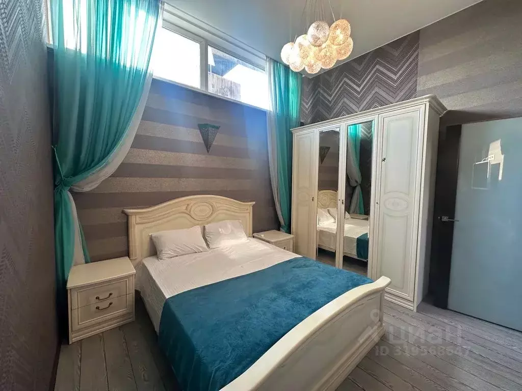 2-к кв. Приморский край, Владивосток Южно-Уральская ул., 10А (40.0 м) - Фото 0