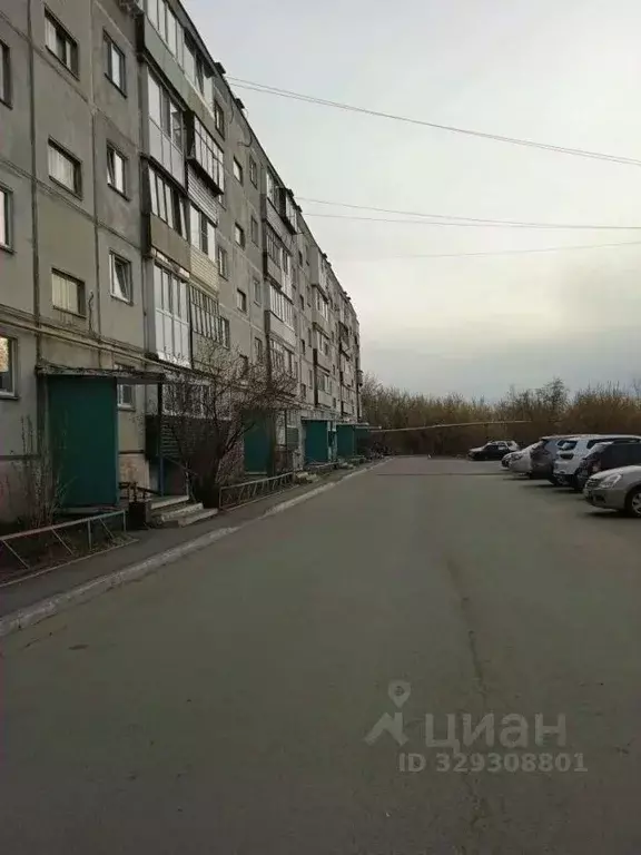 1-к кв. Курганская область, Курган Школьная ул., 3 (30.0 м) - Фото 1