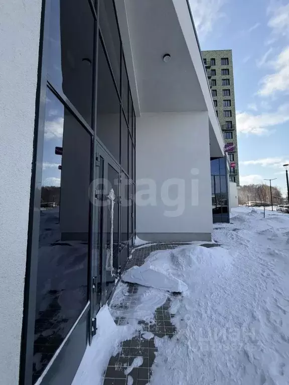 Помещение свободного назначения в Тюменская область, Тюмень Тарманы ... - Фото 1