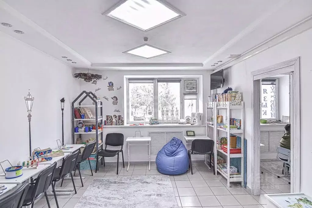 Помещение свободного назначения в Сахалинская область, Южно-Сахалинск ... - Фото 1