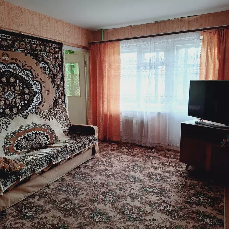 Продаётся 4-к квартира, 56.9 м - Фото 0