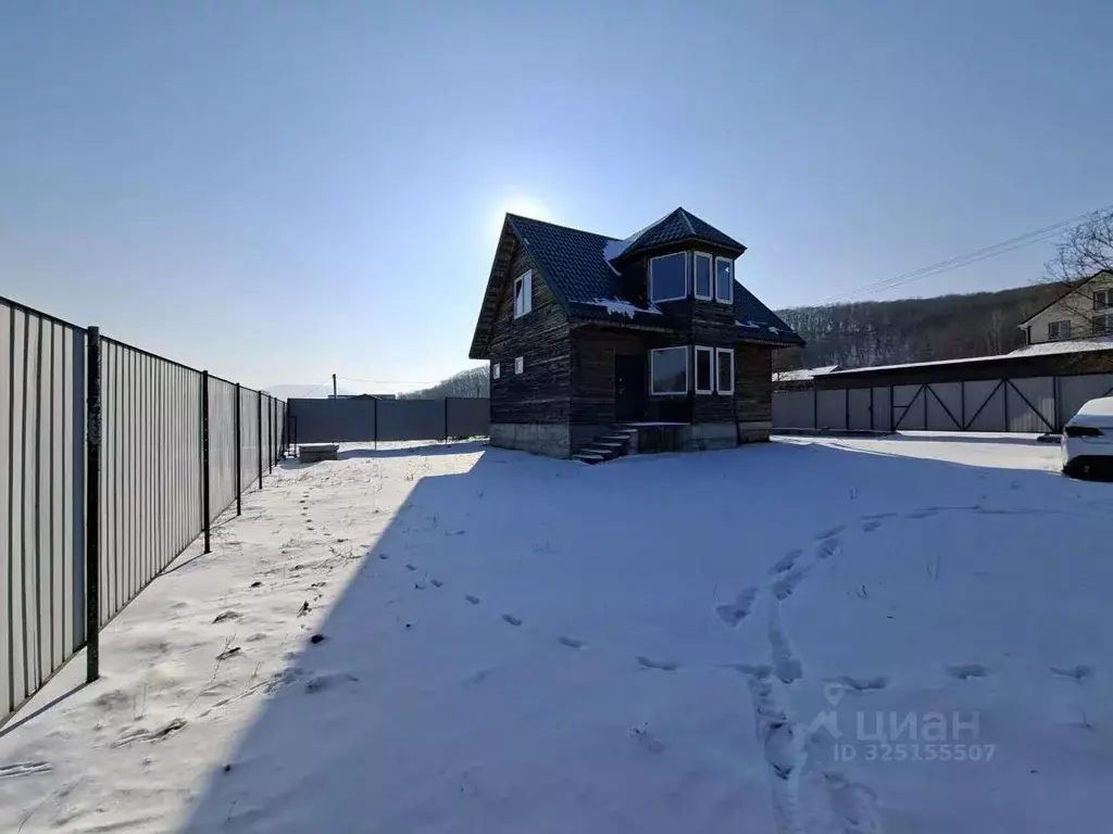 Дом в Приморский край, Партизанский муниципальный округ, с. ... - Фото 1