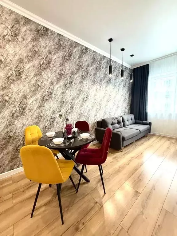 2-к кв. Башкортостан, Уфа Революционная ул., 39/3 (57.0 м) - Фото 1