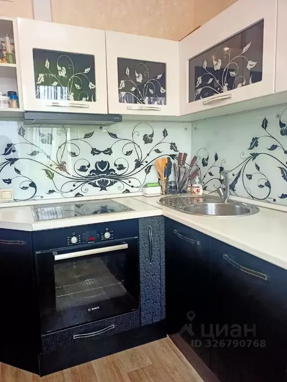 1-к кв. Татарстан, Нижнекамск просп. Мира, 58 (32.2 м) - Фото 1