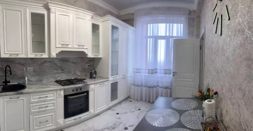 2-к кв. Дагестан, Махачкала ул. Учительская, 2 (52.0 м) - Фото 0