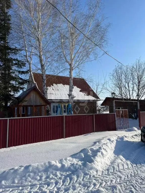 Дом в Алтайский край, Бийск городской округ, с. Жаворонково ул. ... - Фото 1