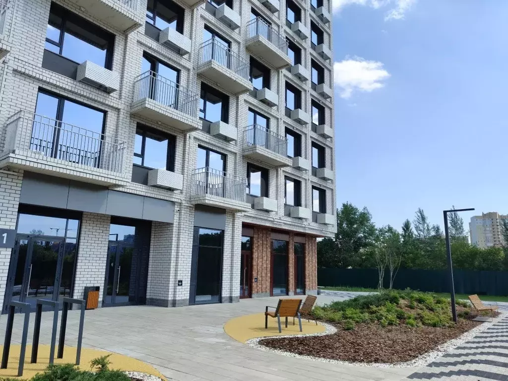 Гараж в Тюменская область, Тюмень ул. Защитников Отечества, 30 (13 м) - Фото 2