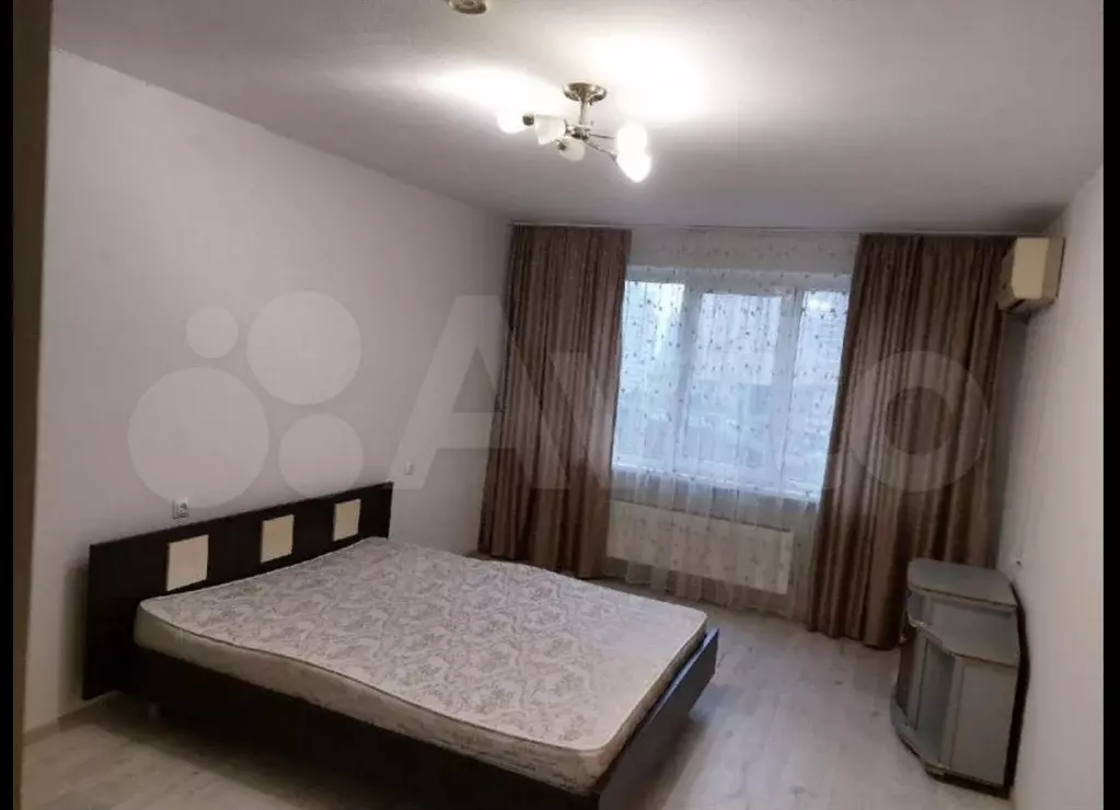 1-к. квартира, 40 м, 8/16 эт. - Фото 0