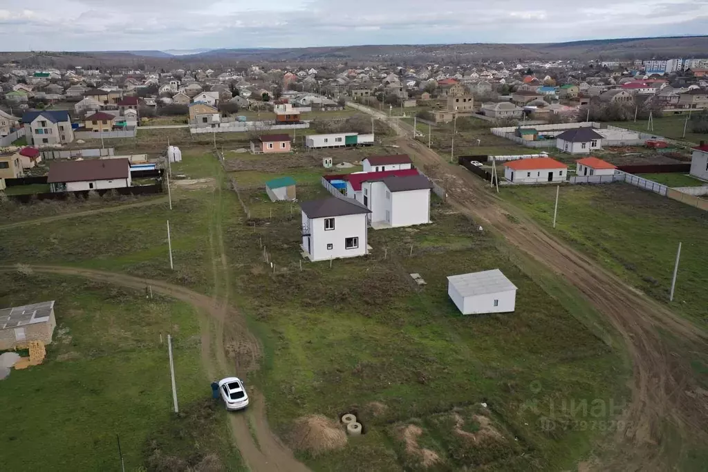 Участок в Севастополь с. Осипенко, ул. Красноярская (5.0 сот.) - Фото 1