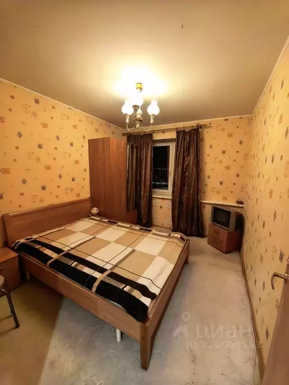 3-к кв. Ленинградская область, Кириши Советская ул., 24 (75.0 м) - Фото 1