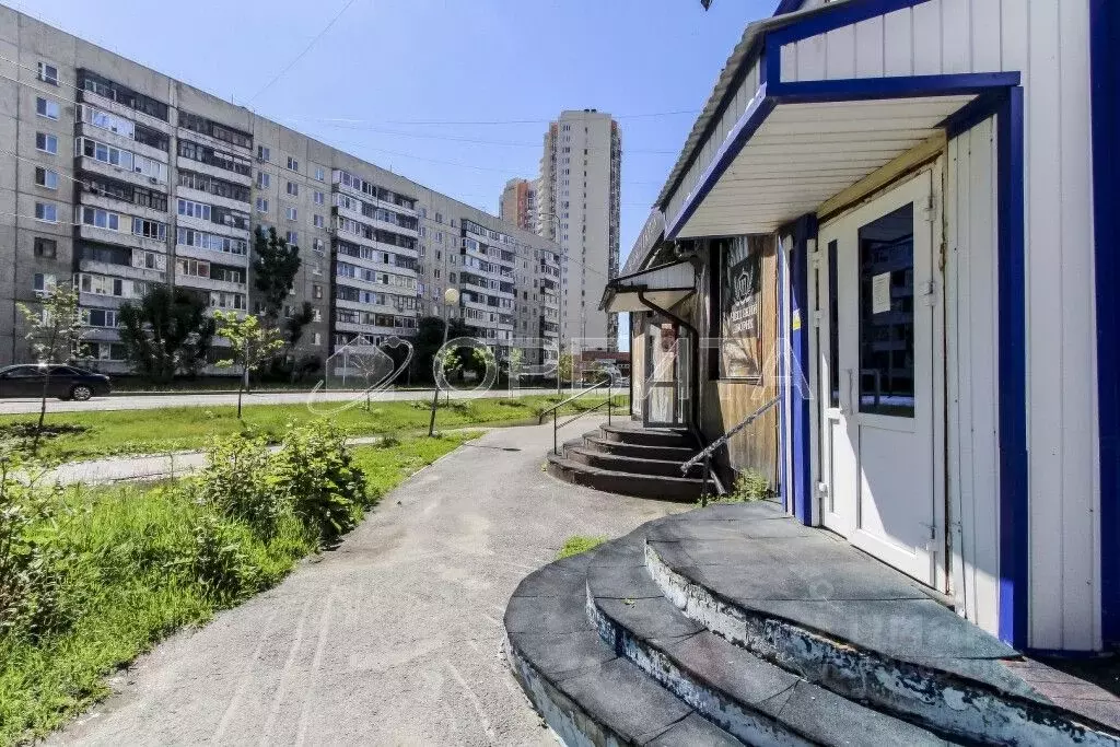 Помещение свободного назначения в Тюменская область, Тюмень Заречный ... - Фото 1