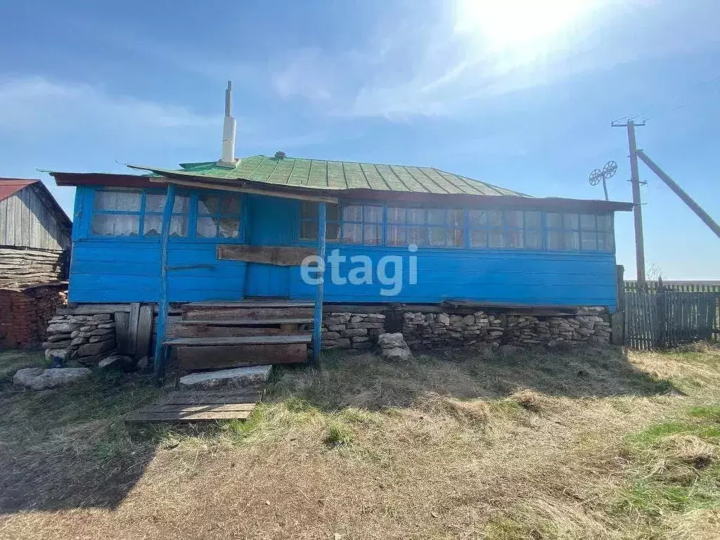 Дом в Башкортостан, Стерлибашевский район, Яшергановский сельсовет, с. ... - Фото 1