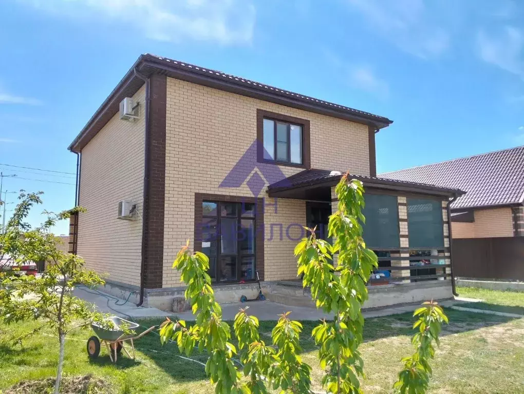 Дом в Ростовская область, Волгодонск пер. Лозновский (172 м) - Фото 0