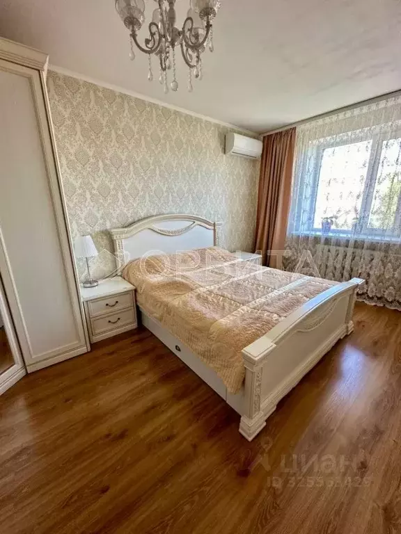 3-к кв. Тюменская область, Тюмень ул. Монтажников, 17к1 (85.2 м) - Фото 1