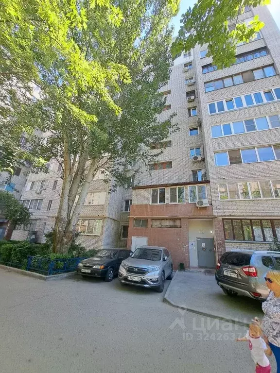 3-к кв. Волгоградская область, Волгоград ул. Ткачева, 7Б (70.0 м) - Фото 1