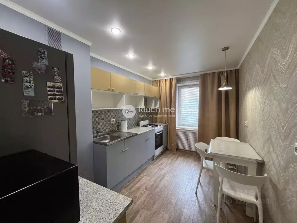 3-к кв. Татарстан, Казань ул. Адоратского, 9 (66.0 м) - Фото 1