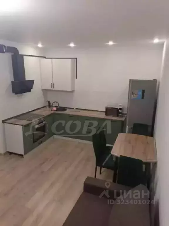 2-к кв. Тюменская область, Тюмень ул. Фармана Салманова, 21 (54.0 м) - Фото 1