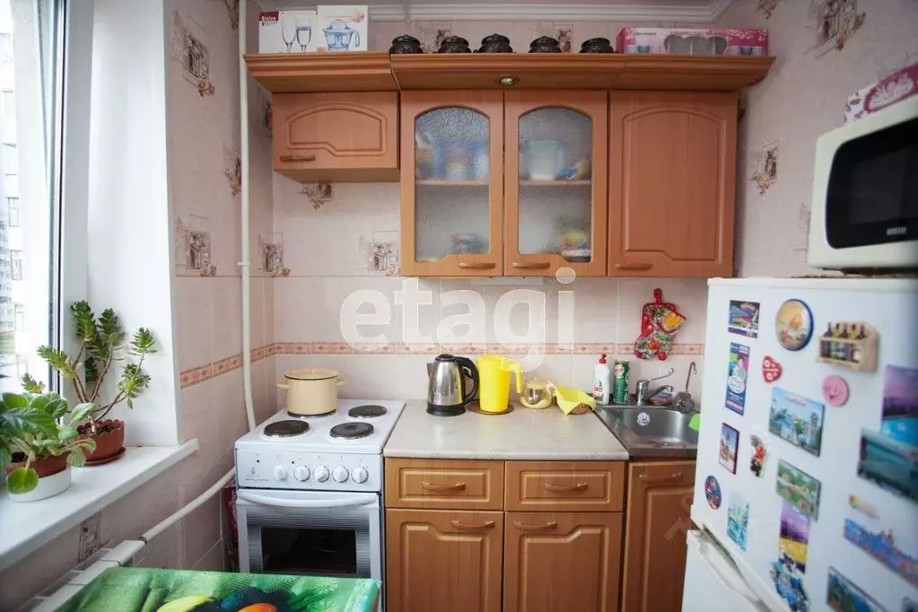 1-к кв. Тюменская область, Тобольск 9-й мкр, 23 (35.0 м) - Фото 1