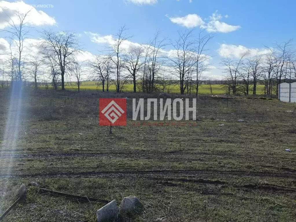 Участок в Симферопольский район, село Урожайное (6.1 м) - Фото 1