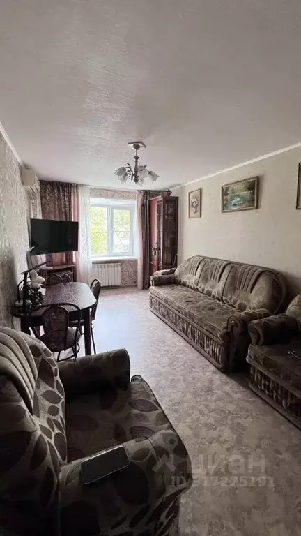 2-к кв. Нижегородская область, Бор Октябрьская ул., 90 (47.3 м) - Фото 0