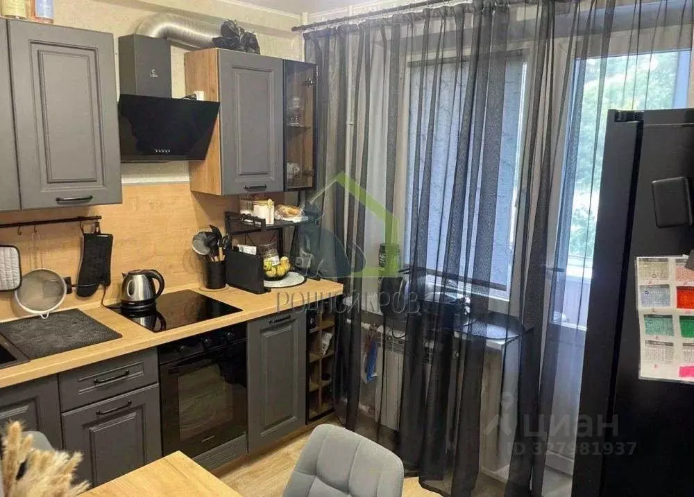 2-к кв. Самарская область, Сызрань просп. Гагарина, 8 (45.0 м) - Фото 1