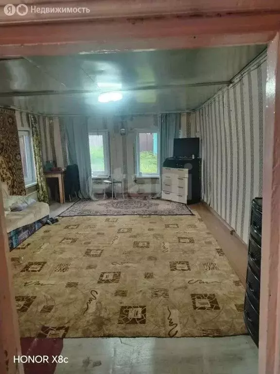 Дом в Алапаевск, улица Урицкого (27.6 м) - Фото 1