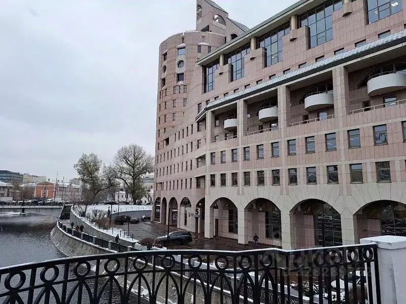 Помещение свободного назначения в Москва Космодамианская наб., 52С4 ... - Фото 1