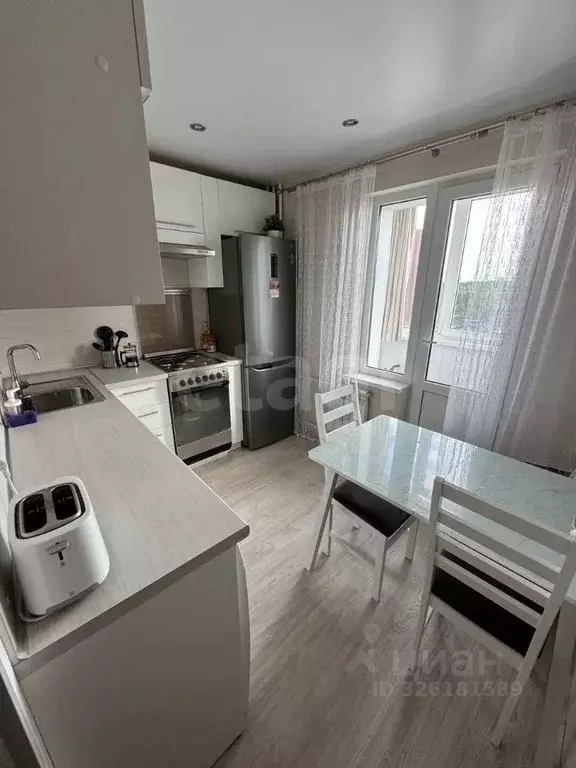 2-к кв. Удмуртия, Ижевск Удмуртская ул., 261 (43.3 м) - Фото 1