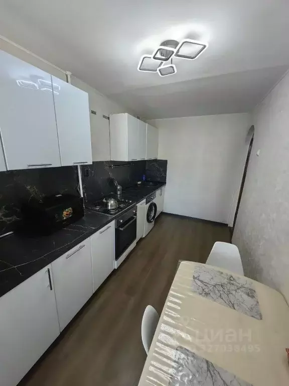 1-к кв. Новгородская область, Великий Новгород Нехинская ул., 30/32 ... - Фото 1