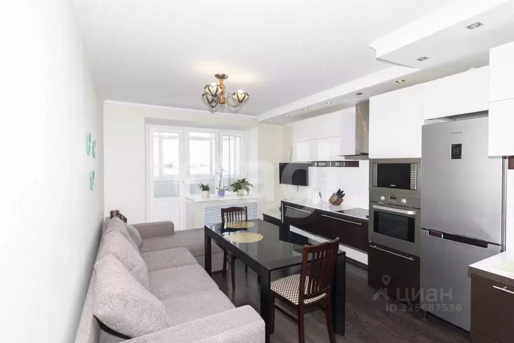 3-к кв. Тюменская область, Тюмень Широтная ул., 172 (85.1 м) - Фото 1