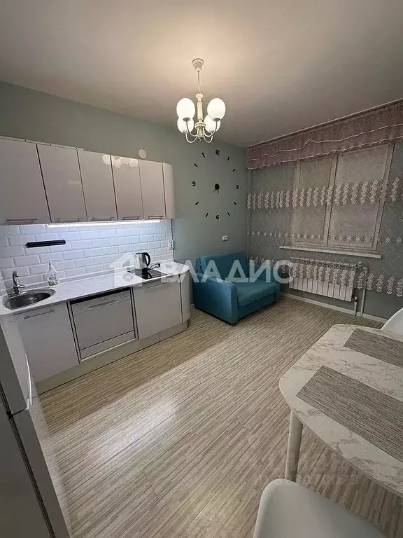 1-к кв. Бурятия, Улан-Удэ 140Б мкр, 2 (38.2 м) - Фото 2