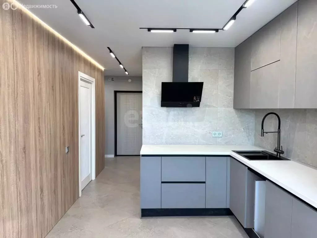 1-комнатная квартира: Воронеж, улица Суворова, 122Д (45.5 м) - Фото 0