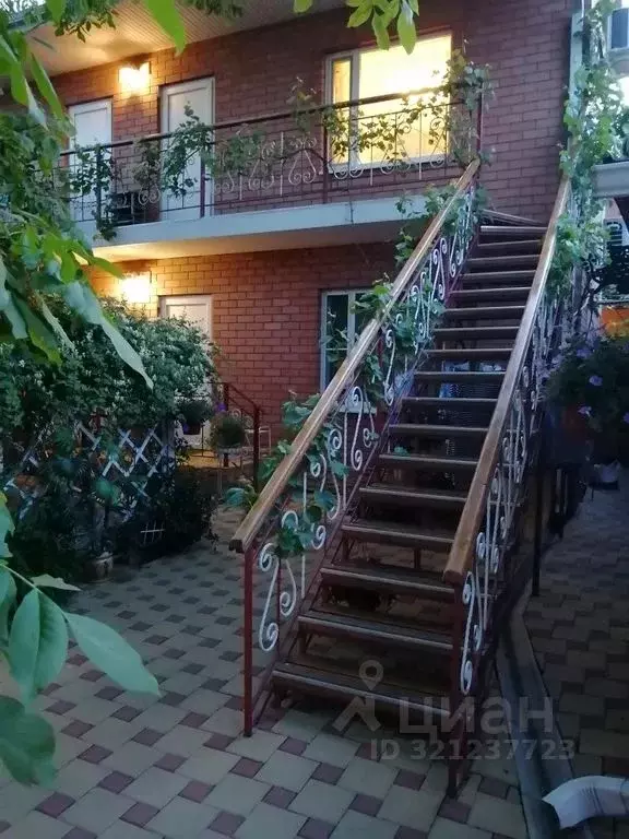 1-к кв. Краснодарский край, Ейск Ростовская ул., 50 (20.0 м) - Фото 0