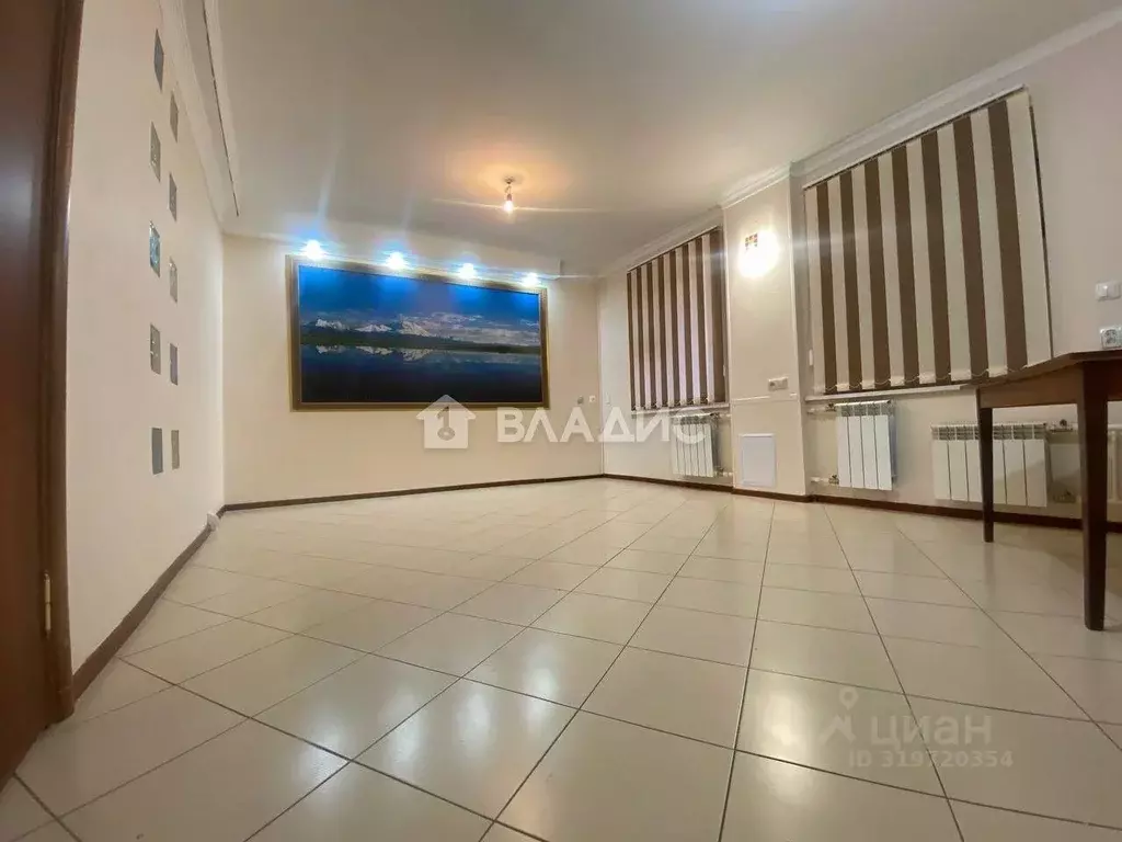 3-к кв. Бурятия, Улан-Удэ Норильская ул., 8 (81.7 м) - Фото 0