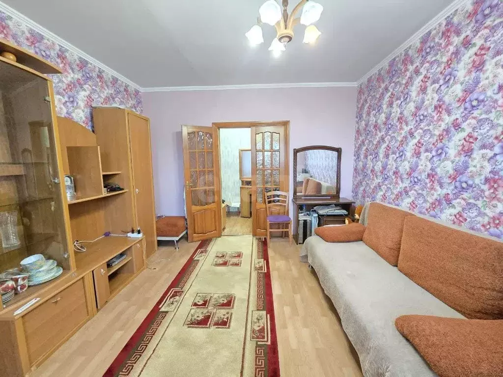 2-к кв. Ямало-Ненецкий АО, Новый Уренгой Юбилейный мкр, 4/2 (50.0 м) - Фото 2