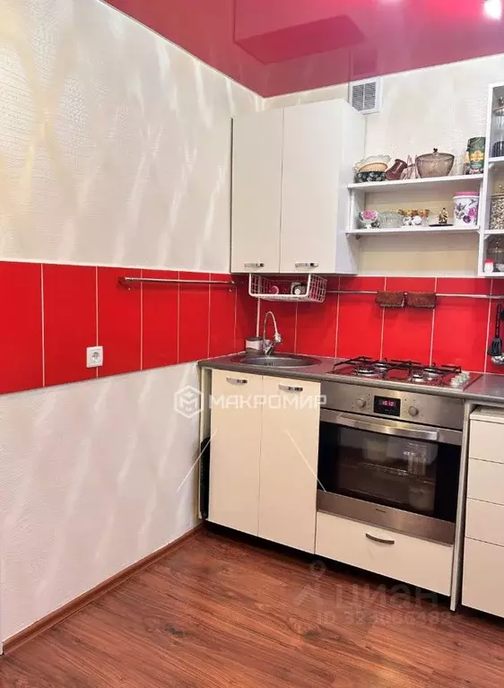 1-к кв. Татарстан, Казань ул. Космонавтов, 22 (30.2 м) - Фото 2