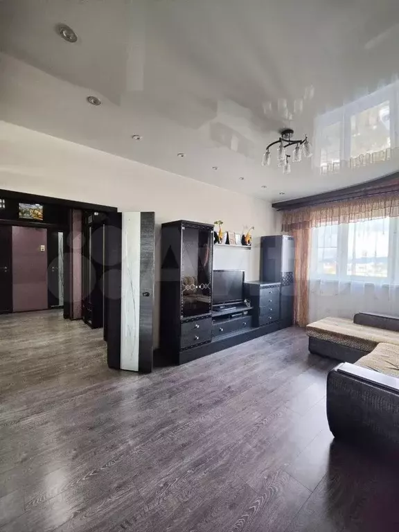 2-к. квартира, 56 м, 7/9 эт. - Фото 0