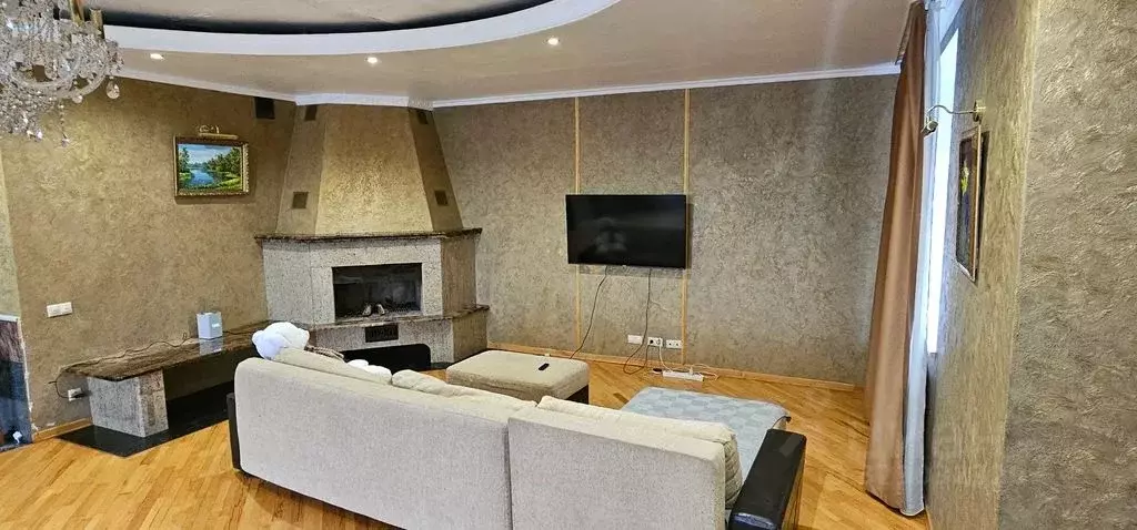 Дом в Московская область, Химки Машкинские Холмы кп, 61 (580 м) - Фото 1