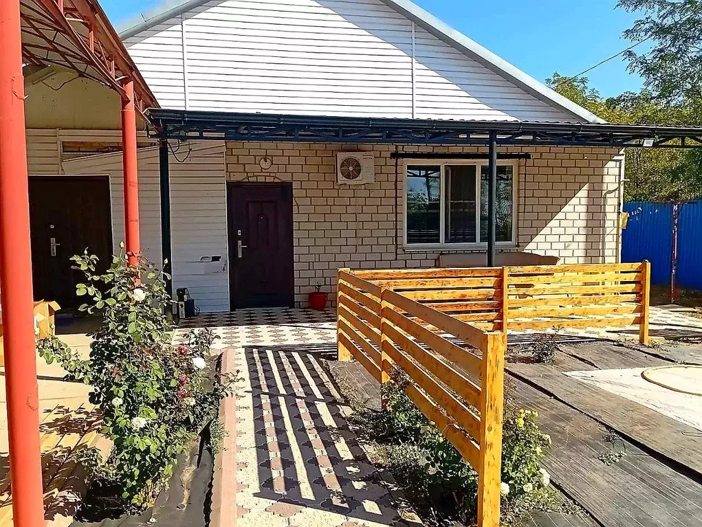 Дом в Краснодарский край, Крыловская ст-ца ул. Западная (137 м) - Фото 2