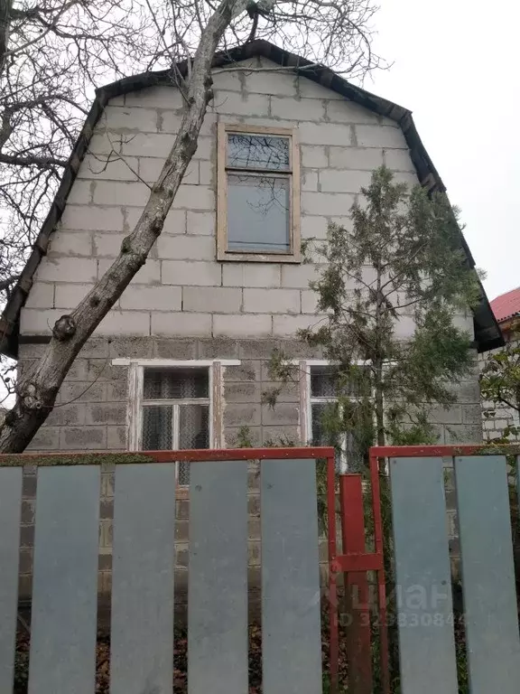 Дом в Ростовская область, Азов Азовский район, пер. 18-й Линейный (55 ... - Фото 1