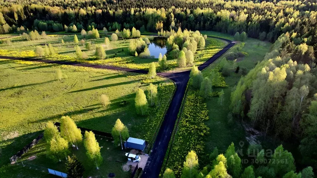 Участок в Московская область, Сергиево-Посадский городской округ, д. ... - Фото 1