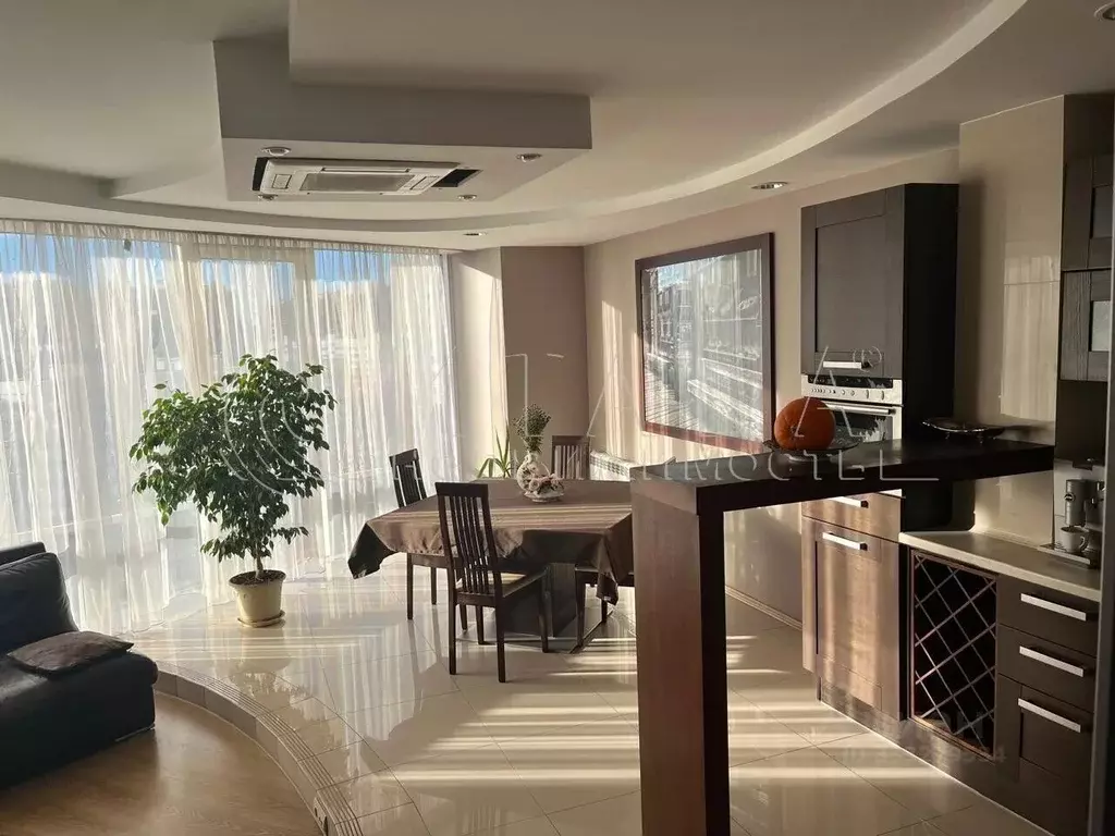 2-к кв. Санкт-Петербург ул. Сикейроса, 11к1 (98.1 м) - Фото 1