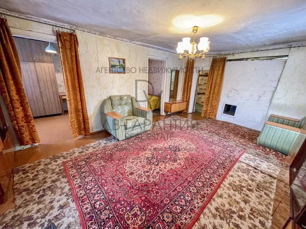 Дом в Хабаровский край, Амурский район, Эльбан рп ул. Арсеньева, 9 (48 ... - Фото 2