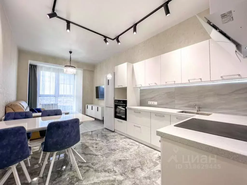 3-к кв. Иркутская область, Иркутск Советская ул., 25 (100.0 м) - Фото 0