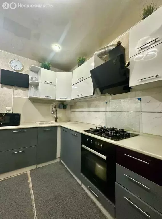 2-комнатная квартира: Габишево, Октябрьская улица, 5 (47.6 м) - Фото 2