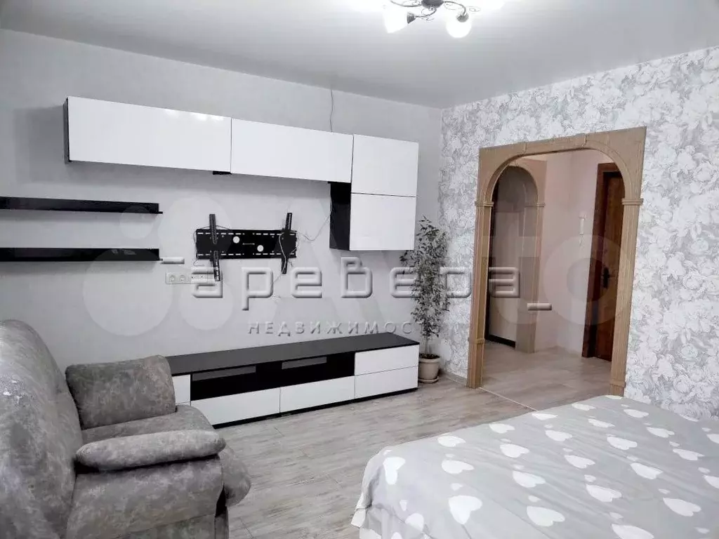 1-к. квартира, 40 м, 4/16 эт. - Фото 1