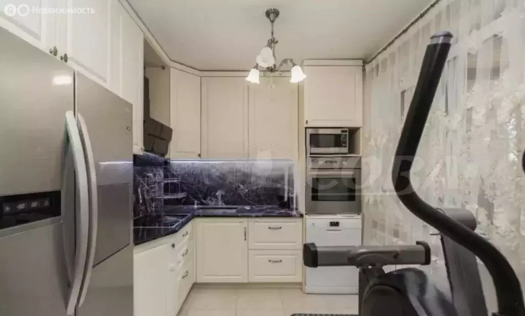 1-комнатная квартира: Тюмень, Вересковая улица, 15к1 (50.8 м) - Фото 1